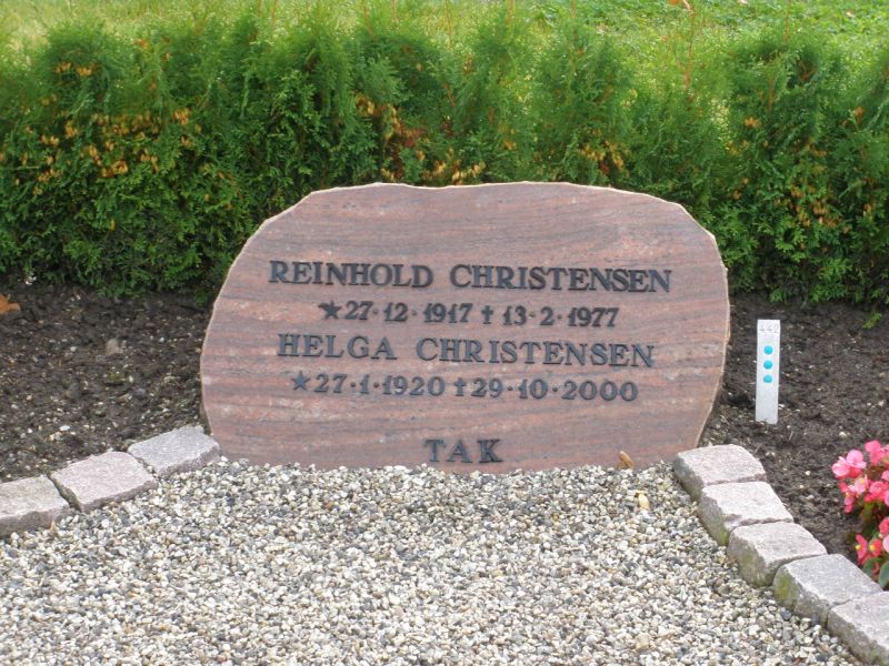Helga Christensen    .JPG